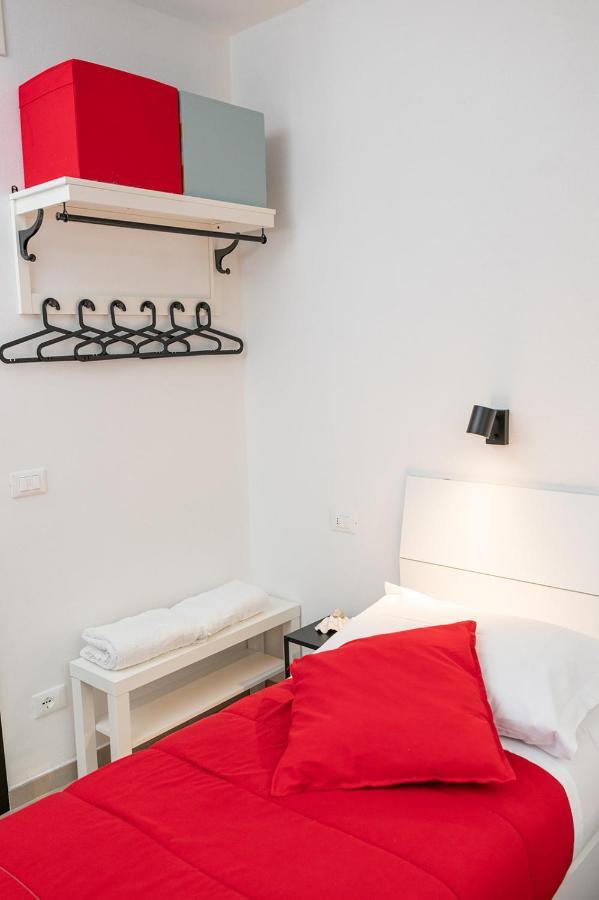 069 - Casa Tramonto, In Centro, 450metri Da Mare Apartment *